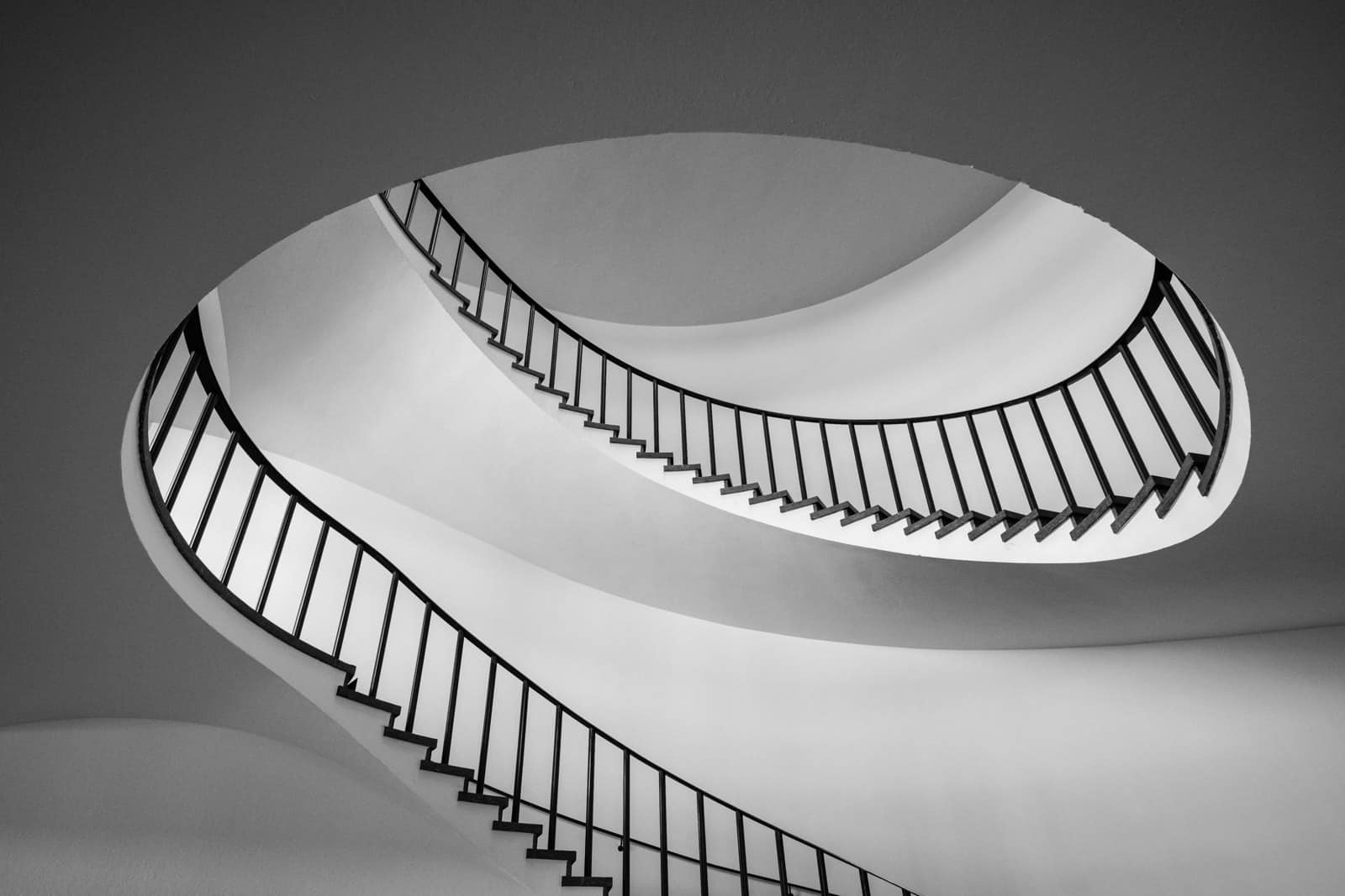 «Alles selbst machen zu wollen, ist das Kennzeichen des Unbegabten.» Richard Schaukal, österreichischer Schriftsteller Das sind harte Worte. Dass da jedoch...