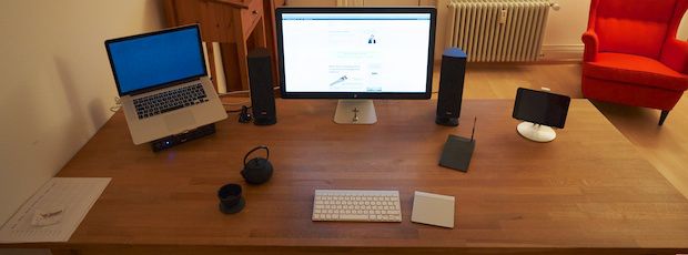 Wie bleibt der Schreibtisch schön aufgeräumt?